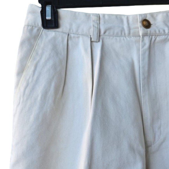 Gap Classic Fit Khaki Off-White/Grey High Waist Shorts 3 Pockets Size 12R - Picture 5 of 15
